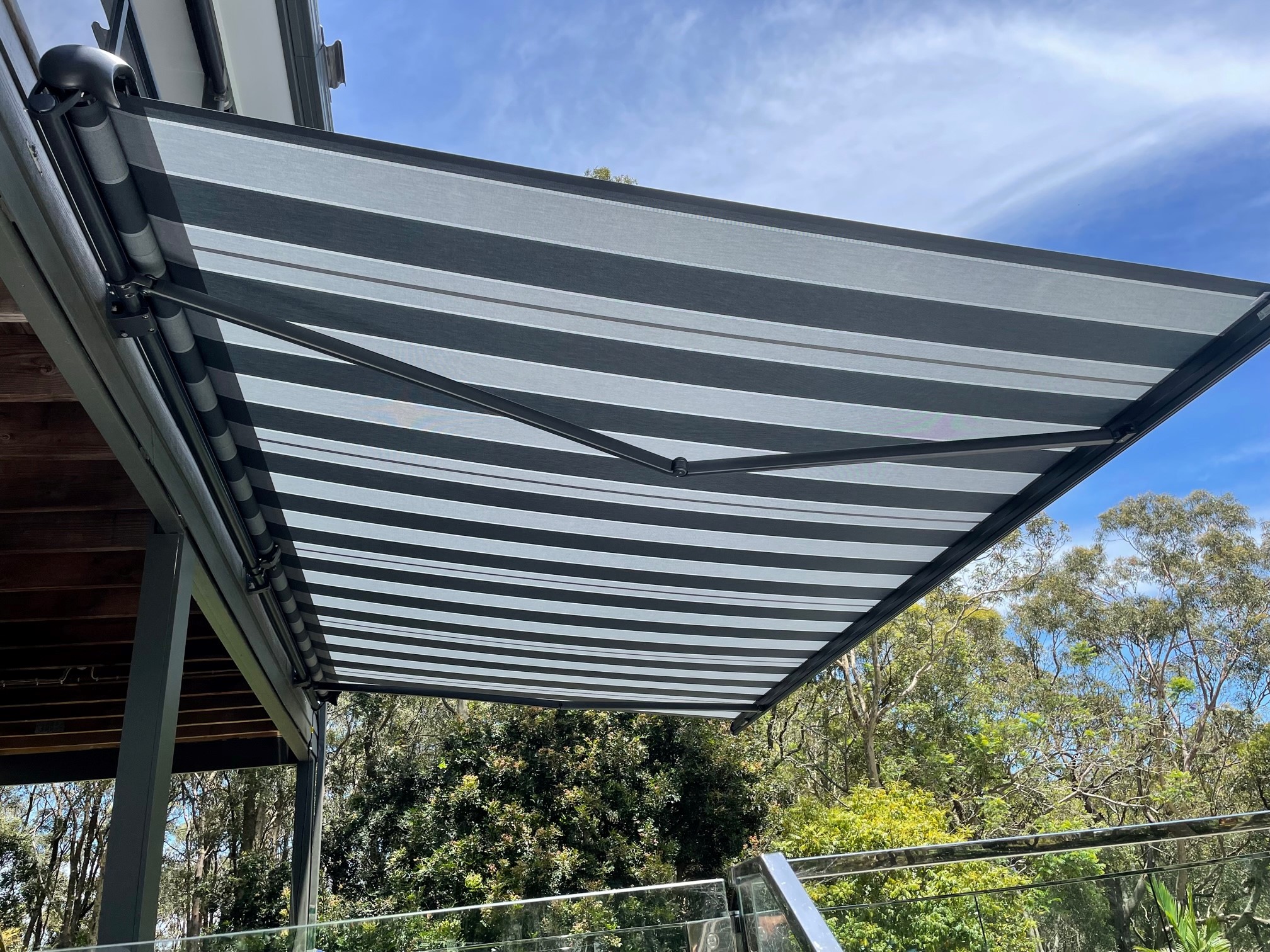 Folding Arm Awnings Motorised or Manual - Lake Macquarie, Newcastle, Hunter