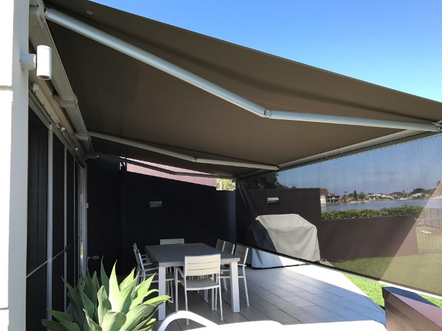 Folding Arm Awnings Motorised or Manual - Lake Macquarie, Newcastle, Hunter